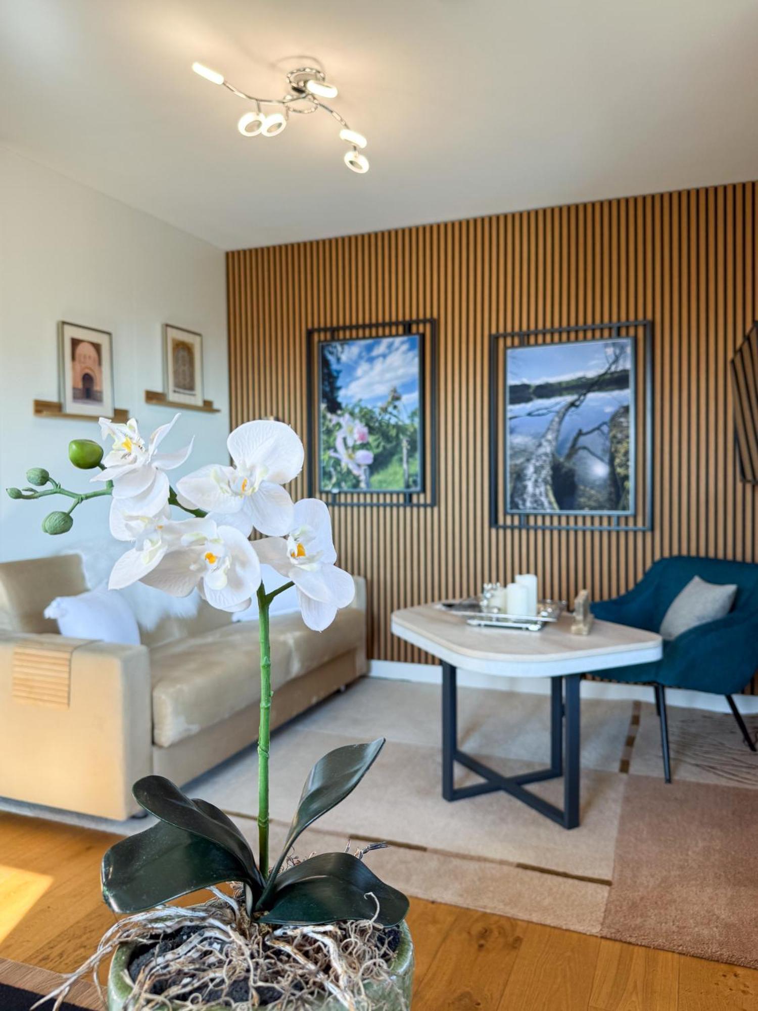 Apartment Wohlfuehlplatzl - Urgemuetlich & Ruhig Vogtareuth Exteriér fotografie